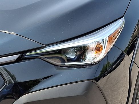 Certified 2025 Subaru Crosstrek 2.5i Premium AWD/4WD image 9
