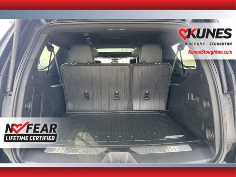 Used 2025 GMC Yukon XL Denali Ultimate w/ LPO, Floor Liner Package image 45