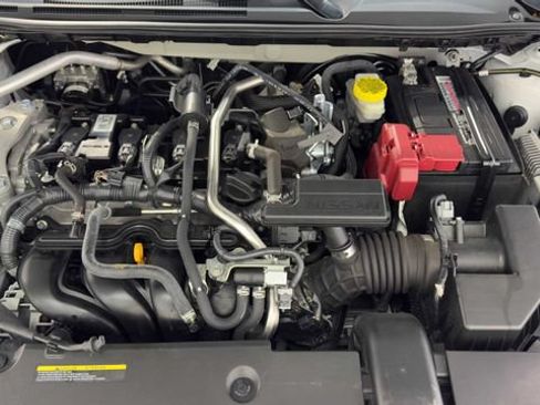 Used 2024 Nissan Sentra S FWD image 32