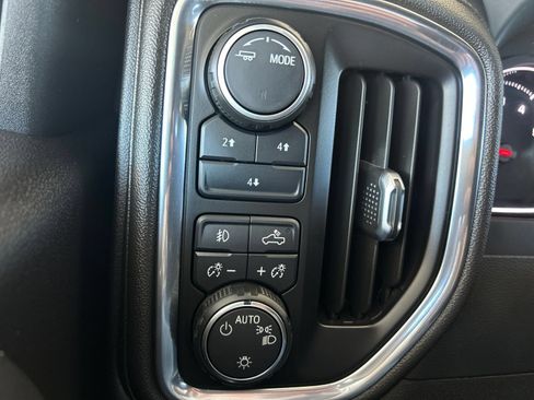Used 2022 Chevrolet Silverado 2500 LT w/ Convenience Package AWD/4WD image 21