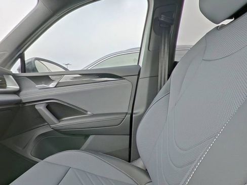 New 2026 Volkswagen Tiguan SE R-Line FWD image 26