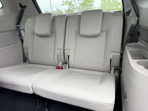 New 2026 Volkswagen Atlas SE FWD image 14