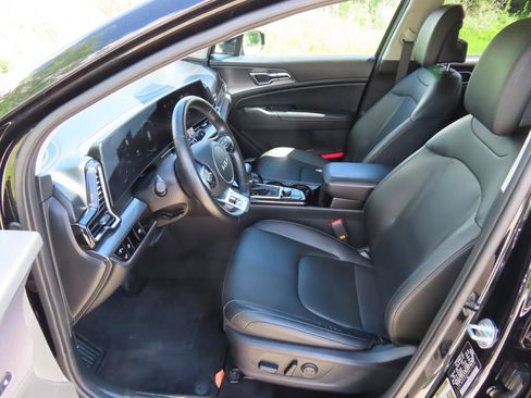 Certified 2023 Kia Sportage SX AWD/4WD image 29