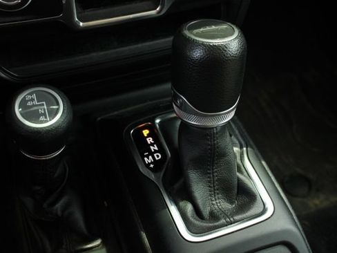 Used 2021 Jeep Gladiator Sport AWD/4WD image 20