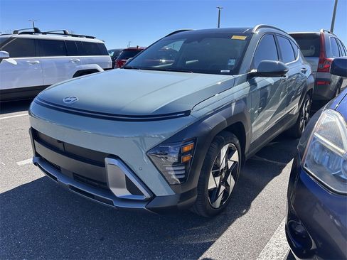 Used 2025 Hyundai Kona Limited image 4