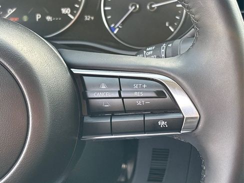 Used 2025 MAZDA MAZDA3 s image 25