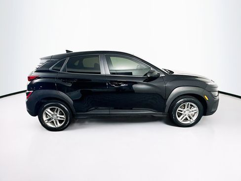 Used 2023 Hyundai Kona SE w/ Cargo Package image 10