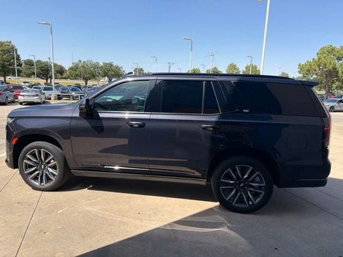 Used 2023 Cadillac Escalade Sport w/ Touring Package AWD/4WD image 8