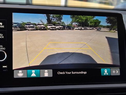 Used 2025 Honda Odyssey Sport-L image 15