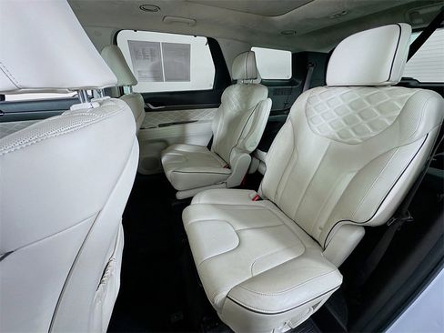 Used 2020 Hyundai Palisade Limited image 27