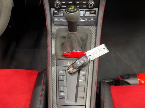 Used 2025 Porsche 718 Boxster Spyder RS RWD image 23
