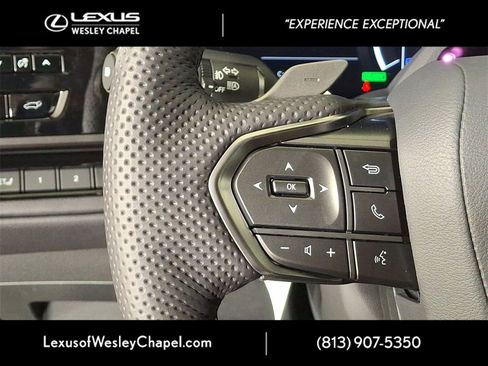 New 2026 Lexus TX 500h AWD image 28