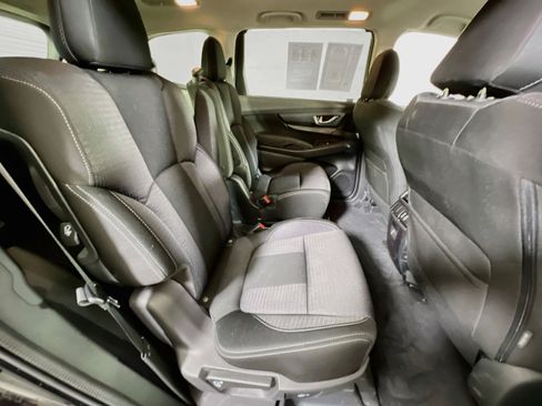 Used 2023 Subaru Ascent Premium w/ Convenience Package AWD/4WD image 26