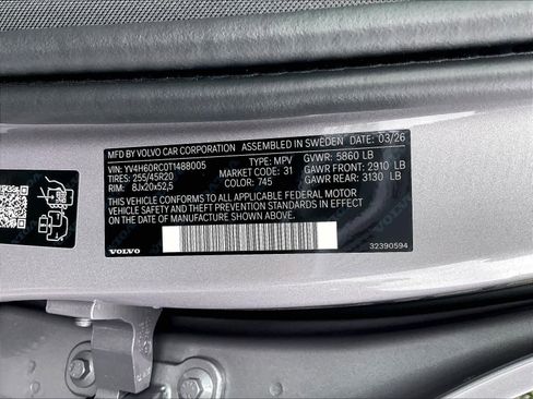 New 2026 Volvo XC60 T8 Plus w/ Climate Package PRO AWD/4WD image 35
