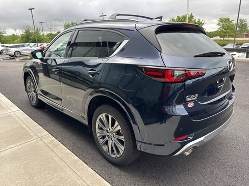 New 2025 MAZDA CX-5 Signature image 5