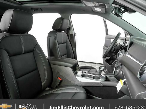 New 2026 Chevrolet Blazer LT w/ Midnight/Sport Edition image 21