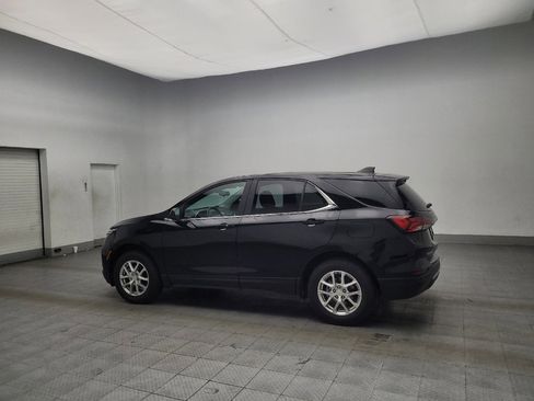 Used 2024 Chevrolet Equinox LT image 3