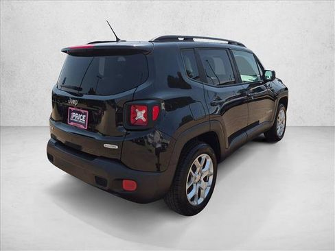 Used 2015 Jeep Renegade Latitude AWD/4WD image 5