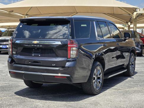 Certified 2022 Chevrolet Tahoe LT w/ Luxury Package AWD/4WD image 7