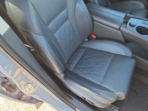 Used 2022 Nissan Rogue Platinum w/ Head-Up Display Package image 16