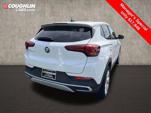Used 2021 Buick Encore GX Preferred w/ Cold Weather Comfort Package FWD image 9