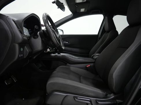 Used 2022 Honda HR-V Sport image 11