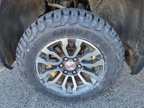 Used 2021 GMC Sierra 1500 AT4 image 12