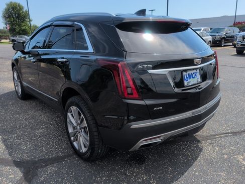 Used 2023 Cadillac XT5 Premium Luxury w/ Technology Package AWD/4WD image 3