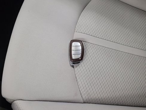 Used 2018 Hyundai Sonata SEL image 32