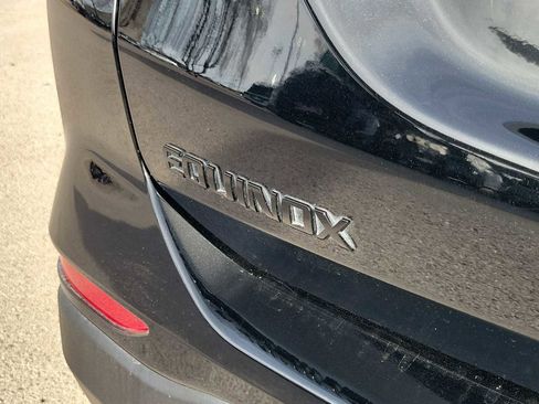 Used 2024 Chevrolet Equinox LS w/ LS Convenience Package image 3