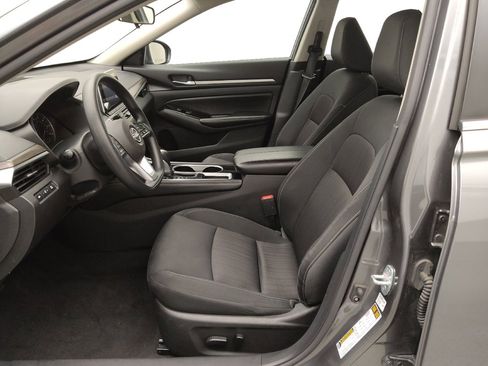 Used 2023 Nissan Altima 2.5 SV image 17