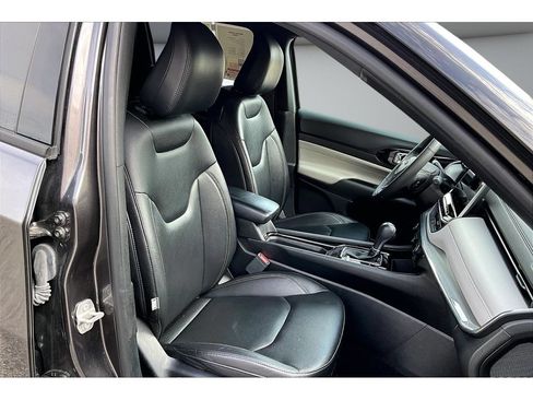 Certified 2024 Jeep Compass Limited AWD/4WD image 10