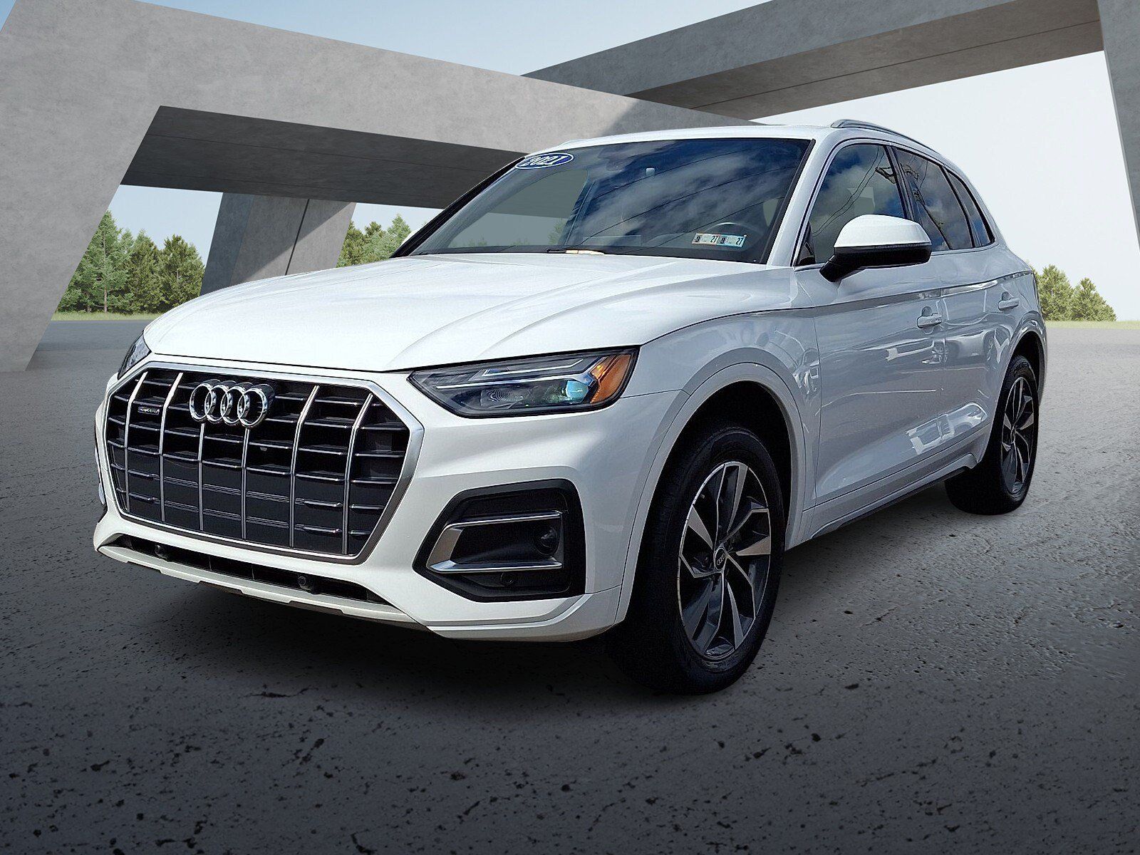 Used 2021 Audi Q5 2.0T Premium AWD/4WD image 3