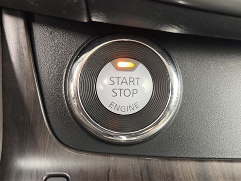 Used 2023 Nissan Murano Platinum AWD/4WD image 29