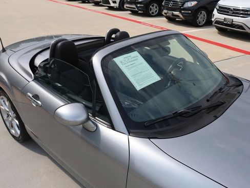 Used 2015 MAZDA MX-5 Miata Grand Touring image 11