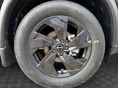 New 2026 Nissan Rogue SV w/ Cold Weather Package image 20