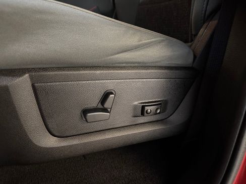 Used 2019 RAM 1500 Classic Warlock AWD/4WD image 13