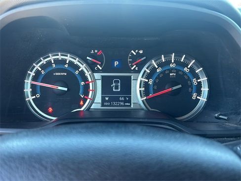 Used 2016 Toyota 4Runner SR5 Premium image 21