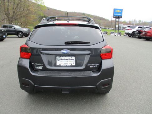 Used 2016 Subaru Crosstrek 2.0i Premium w/ Moonroof Package AWD/4WD image 6