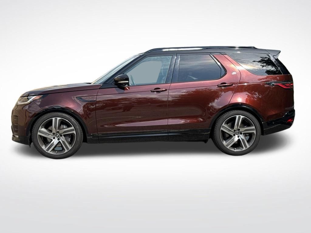 Certified 2026 Land Rover Discovery Limited Edition AWD/4WD image 8