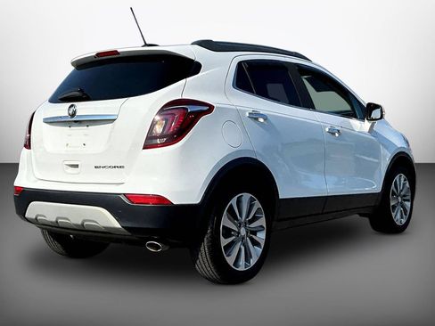 Used 2019 Buick Encore Preferred FWD image 6