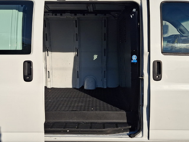 Used 2018 GMC Savana 2500 w/ Driver Convenience Package RWD image 11