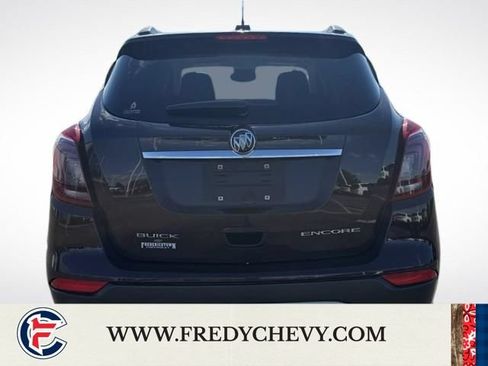 Used 2017 Buick Encore Preferred w/ Experience Buick Package FWD image 6