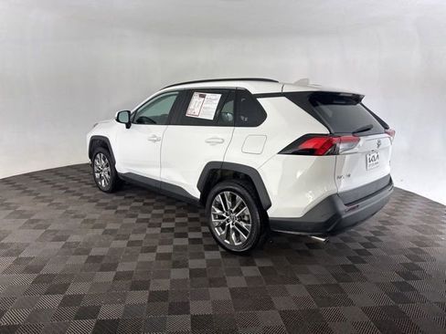 Used 2019 Toyota RAV4 XLE Premium w/ All Weather Liner Package image 9