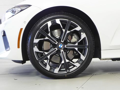 Certified 2025 BMW 330i Sedan w/ M Sport Package RWD image 5
