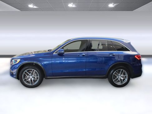 Used 2017 Mercedes-Benz GLC 300 GLC 300 image 2