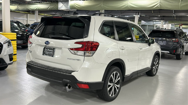 Certified 2024 Subaru Forester Limited AWD/4WD image 4