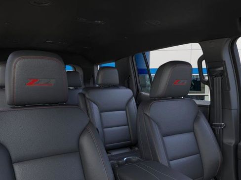 New 2026 Chevrolet Traverse Z71 image 24