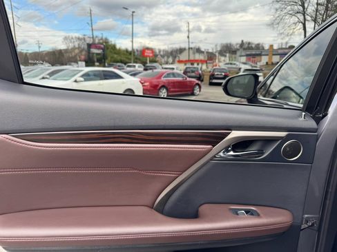 Used 2018 Lexus RX 350L FWD image 28