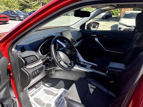Used 2024 Mitsubishi Eclipse Cross SE AWD/4WD image 12